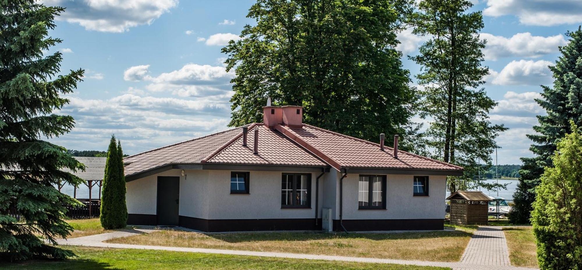 Hotel Mazurski Raj Ruciane-Nida Exterior photo